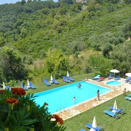 Apartment With Pool Adonis *